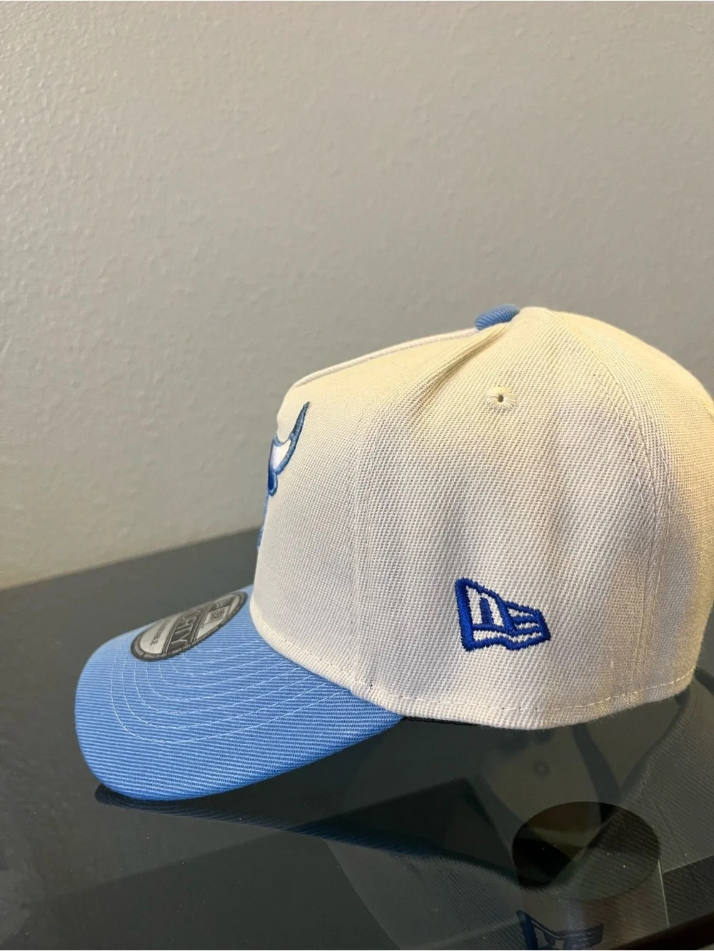 New Era Kids Chicago Bulls Cream and Light Blue Adjustable Cap